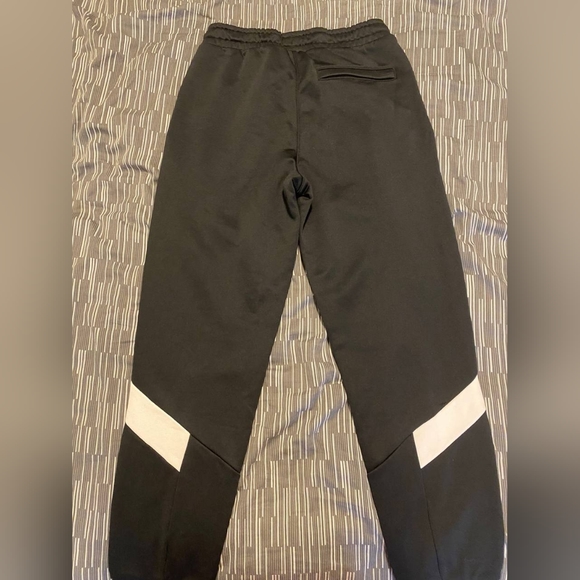 Puma Iconic MCS track pants - Picture 16 of 16